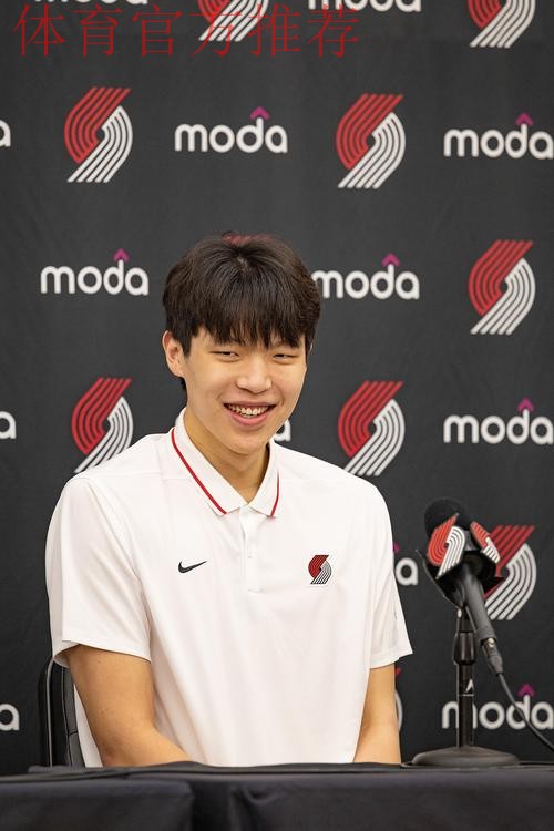 开拓者媒体人质疑：16顺位选杨瀚森却不用，何苦选他？